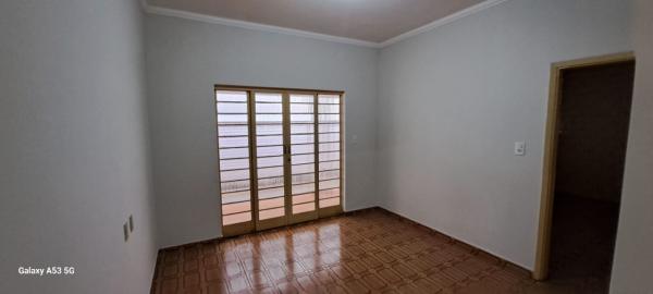 Imóvel Casa no Centro em Dracena-SP