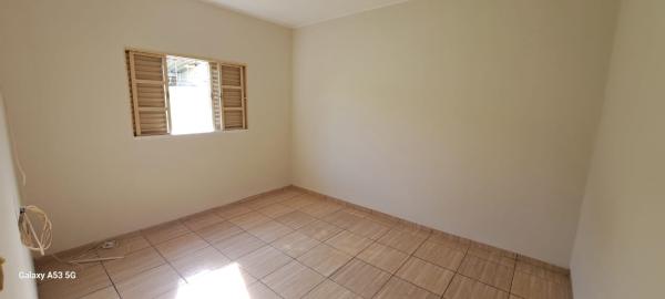 Imóvel Casa no SANTA CLARA em Dracena-SP