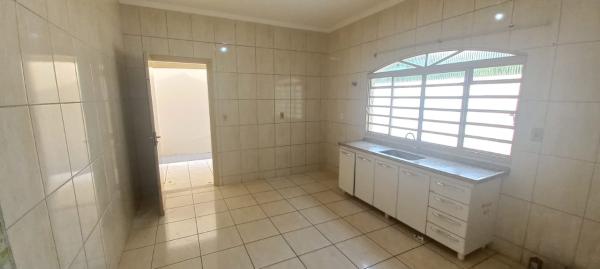 Imóvel Casa no METRÓPOLE em Dracena-SP