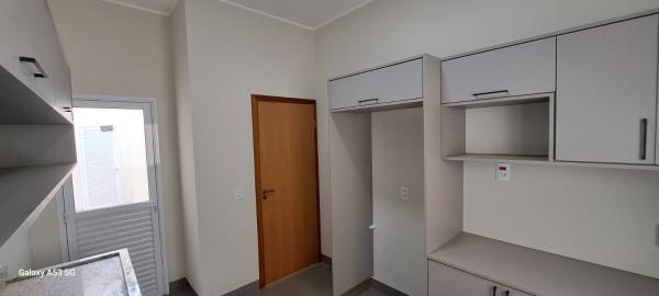 Imóvel Casa no FIORAVANTE em Dracena-SP