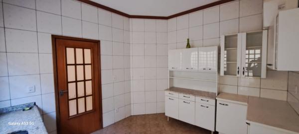 Imóvel Sobrado no Centro em Dracena-SP
