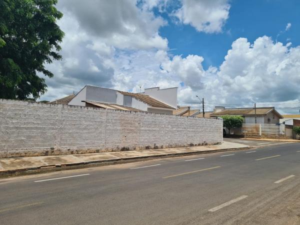 Imóvel Casa no Centro em Dracena-SP