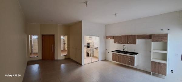 Imóvel Casa no Centro em Dracena-SP