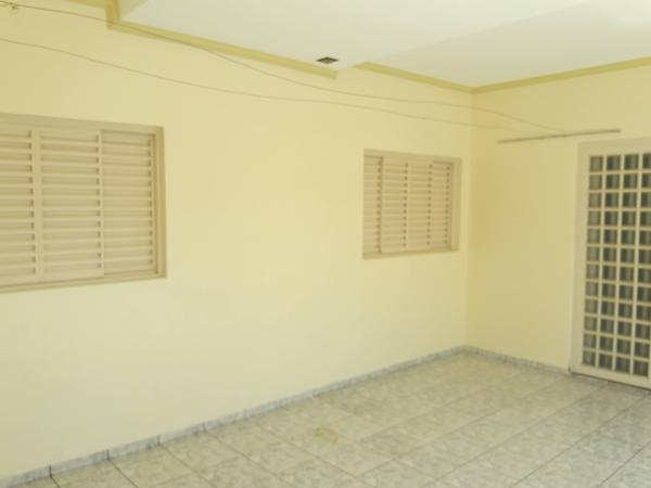 Imóvel Casa no METRÓPOLE em Dracena-SP