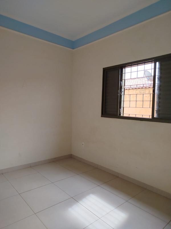 Imóvel Casa no VILA BARROS  em Dracena-SP