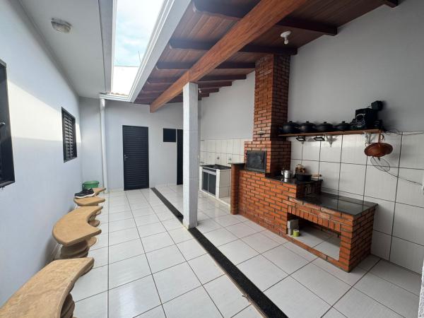 Imóvel Casa no Frei Moacir I em Dracena-SP