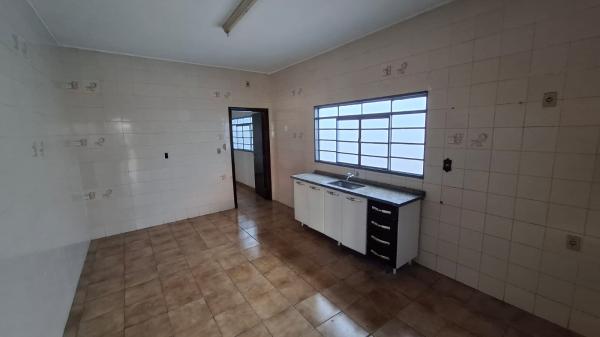 Im&oacute;vel Casa no METRÓPOLE em Dracena-SP