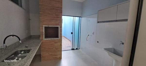 Imóvel Casa no FREI MOACIR 3 em DRACENA-