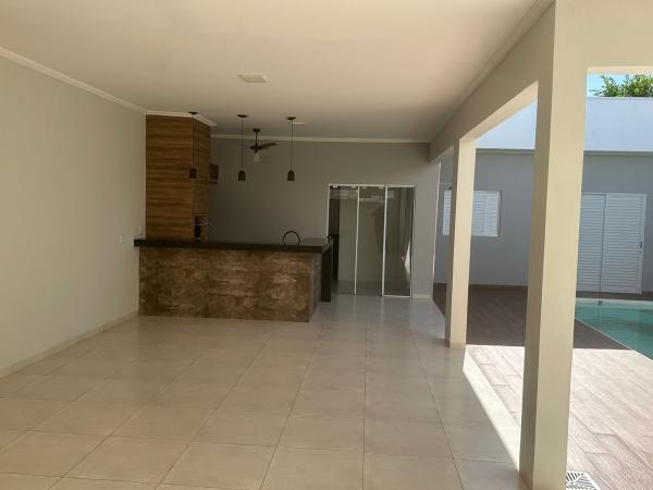 Imóvel Casa no Centro em Dracena-SP